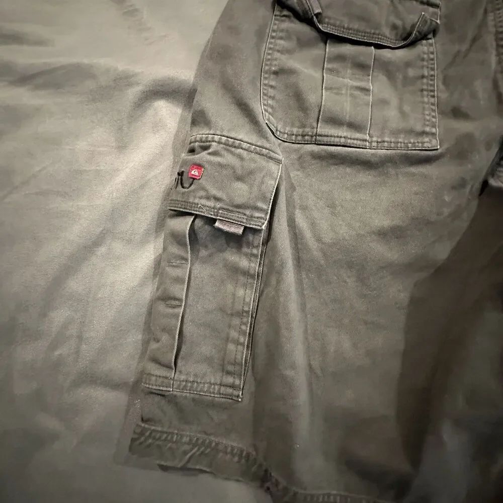 Quiksilver Cargo Shorts Mens 38 Baggy Gray Surf Skate Vintage Y2K Embroidery - Picture 12 of 12